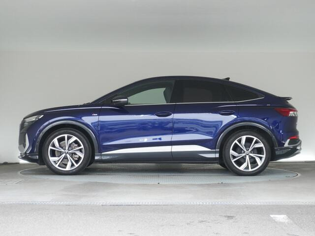 Q4スポーツバックe-tron40 Sライン