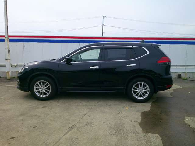 エクストレイル2.0 20Xi 助手席スライドアップシート 4WD