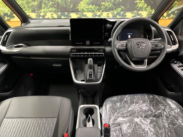 ノア1.8 ハイブリッド S-Z