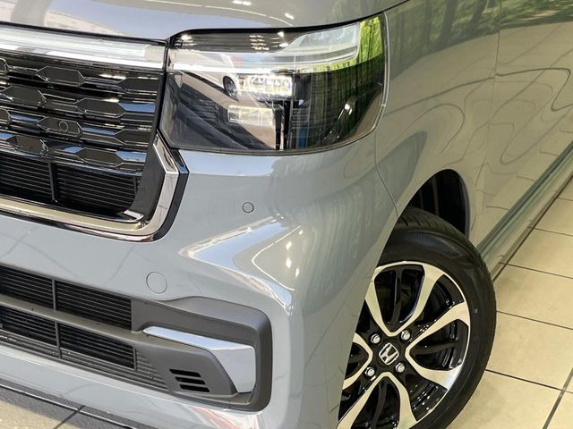 �yLED�w�b�h���C�g�z���V����ԑ��s�����ǍD�Ȏ��E���m�ۂ����S���ĉ^�]�ł��鍂�P�xLED�w�b�h���C�g�𑕔�!�_�����x�������A����d�͂��}�����Ă��܂��B