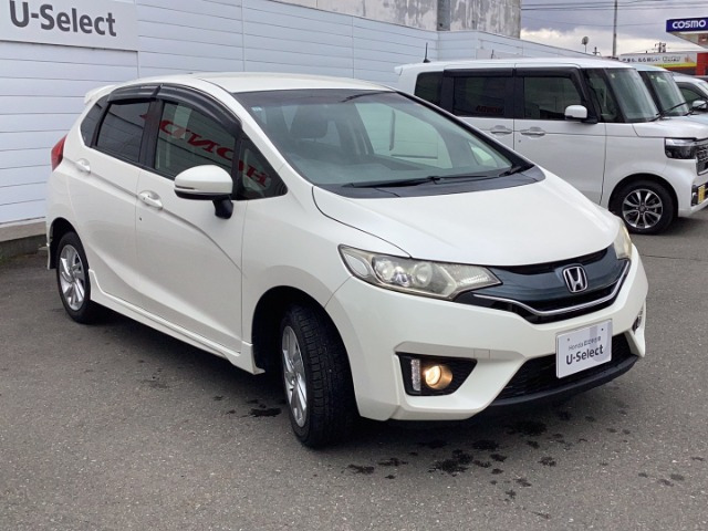 フィット1.3 13G Sパッケージ 4WD