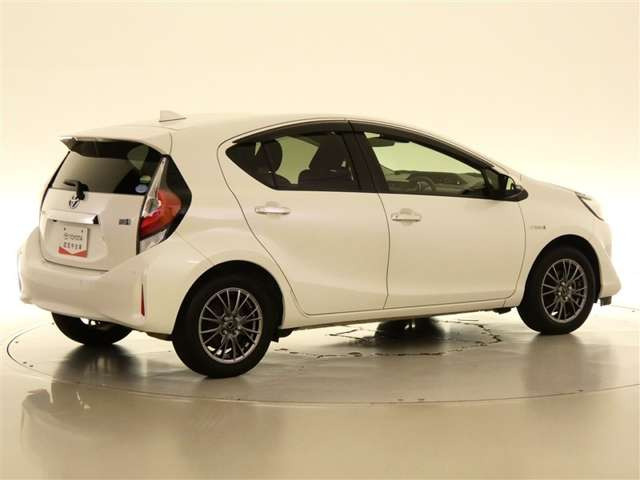 アクア1.5 S スタイルブラック