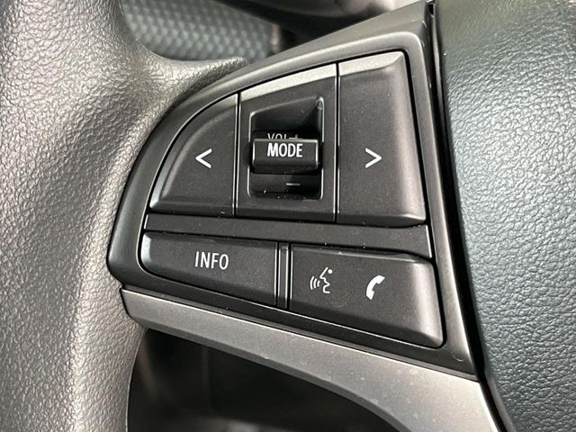 �y�X�e�A�����O�X�C�b�`�z�^�]���A�O������ڐ������炷���ƂȂ��A�I�[�f�B�I���̑��삪�\�ȕ֗��@�\!���S&���K�ȃh���C�u�����o���Ă���܂���