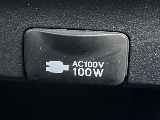 �y�A�N�Z�T���[�R���Z���g�z�L�����v��X�|�[�c�A�A�E�g�h�A�ł̃A�N�e�B�r�e�B�͂������A�ЊQ�E��d�̍ۂɏ����ɂ��Ȃ�AC100V�R���Z���g�𑕔���P�[�^�C��^�u���b�g�A�Q�[���@��̏[�d�ɂ���