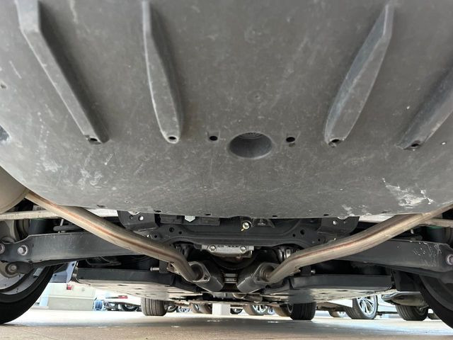 下回りがきれいなうちに、防錆加工の施工がオススメ。降雪地域はもちろん、沿岸部にお住いの方や、趣味でマリン・ウィンタースポーツをされる方にご好評いただいております。