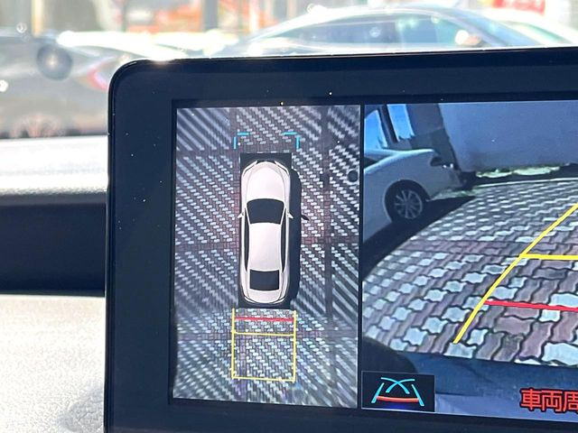 �y�p�m���~�b�N�r���[���j�^�[�z��p�̃J�����ɂ��A�ォ�猩���낵���悤�Ȏ��_��360�x�N���}�̎��͂��m�F���邱�Ƃ��ł��܂������p�������m�F���₷���A�����ꏊ�ł̐؂�Ԃ��⒓�Ԃ��X���[�Y�ɍs���܂��B