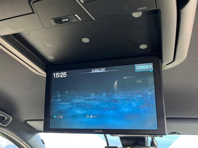 ヴォクシー1.8 ハイブリッド ZS 煌III