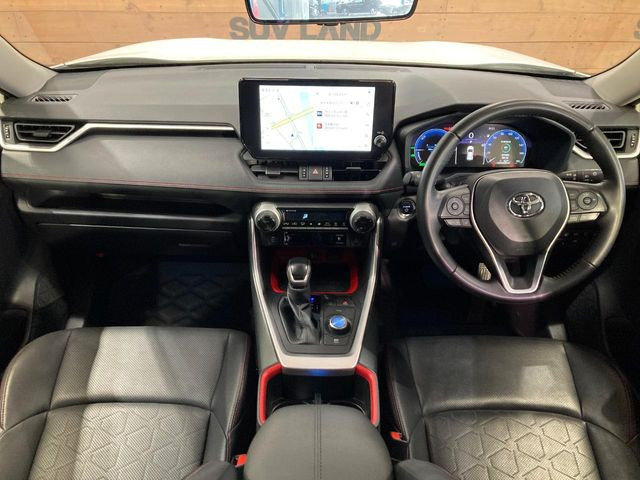 RAV42.5 ハイブリッド アドベンチャー オフロードパッケージ II E-Four 4WD