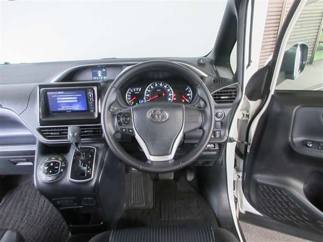 ヴォクシー2.0 ZS 煌