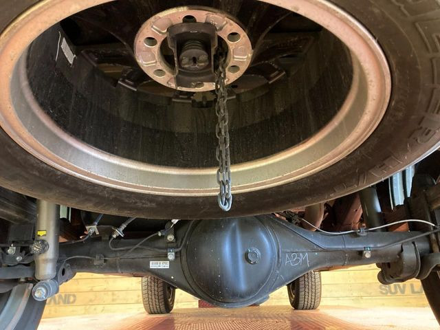 ����肪���ꂢ�Ȃ����ɁA�h�K���H�̎{�H���I�X�X���B�~��n��͂������A���ݕ��ɂ��Z���̕���A��Ń}�����E�E�B���^�[�X�|�[�c���������ɂ��D�]���������Ă���܂��B