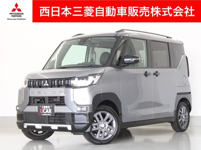 デリカミニT プレミアム 4WD