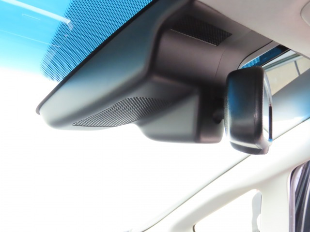 シャトル1.5 ハイブリッド X ホンダセンシング 4WD