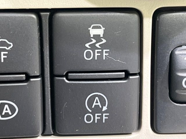 �y������h�~���u�z�ԗ��̉���������m����ƁA�����I�Ɏԗ��̐i�s������ۂ悤�Ɏԗ��𐧌䂵�܂��B�J�̓��ȂǊ���₷���H�ʏ󋵂ł����S�ȉ^�]���\�ł��B