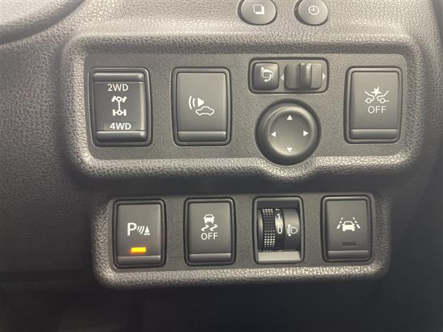 ノート1.2 e-POWER X FOUR 4WD