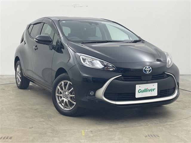 アクア1.5 G E-Four 4WD