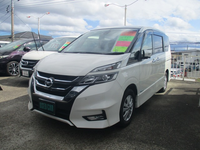 セレナ2.0 ハイウェイスター 4WD