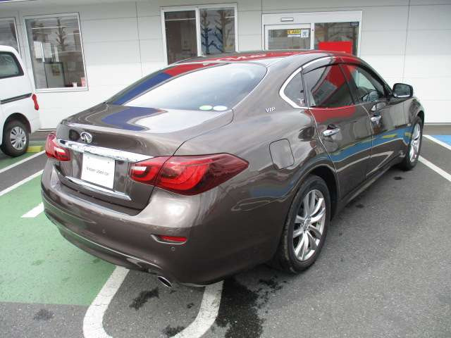 フーガハイブリッド3.5 VIP