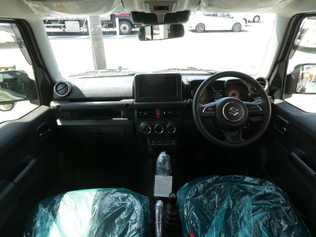 �i�����ꂽ�C���p�l����́A�X�^�C���b�V�������쐫�⎋�F���ɂ��D��A�O���̂��Ȃ��f�U�C���ɂȂ��Ă���܂�!