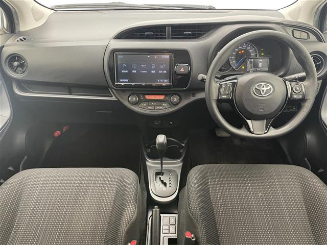 ヴィッツ1.5 ハイブリッド F