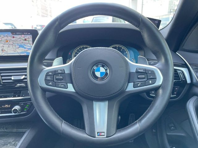 ���n���h�����̃X�������Ȃ��A���ꂢ�ȏ�Ԃ��ێ����Ă���܂��B�e�X�C�b�`���̓�����m�F�ς݂ł��B