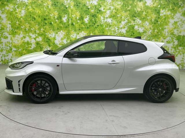 GRヤリス1.6 RZ ハイ パフォーマンス 4WD