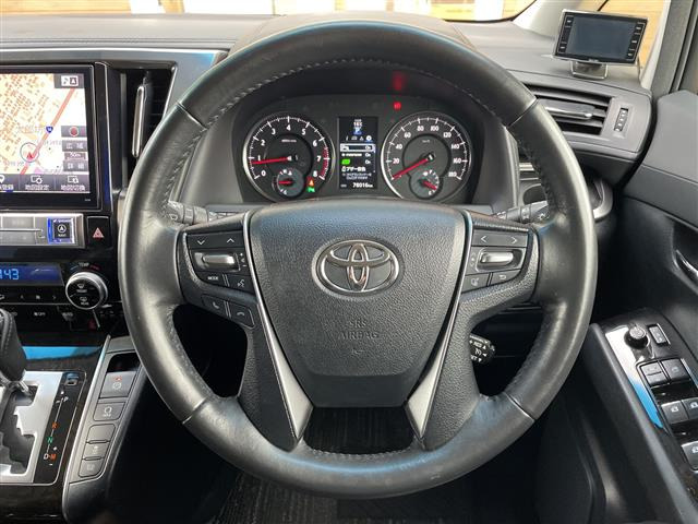 ヴェルファイア2.5 Z Aエディション