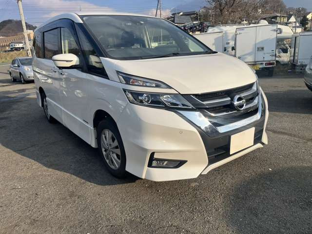 セレナ2.0 ハイウェイスター VセレクションII 4WD