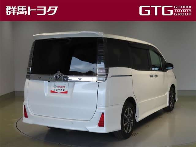 ヴォクシー2.0 ZS 煌III