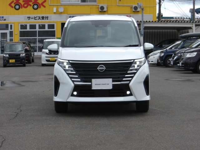 セレナ2.0 ハイウェイスターV 4WD