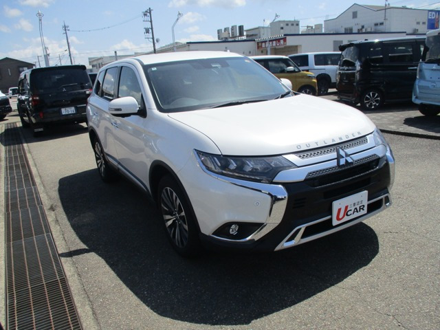 アウトランダー2.4 24G 4WD