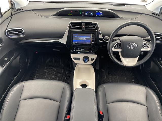 プリウス1.8 A ツーリングセレクション