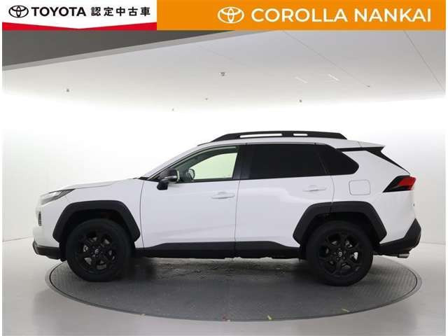 RAV42.5 ハイブリッド アドベンチャー オフロードパッケージ II E-Four 4WD