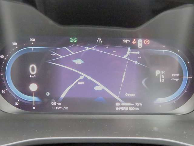 C40リチャージ ツイン 4WD