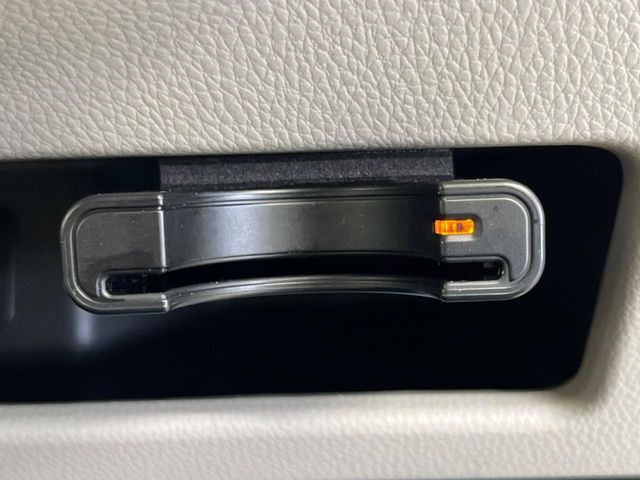 �y�h���C�u���R�[�_�[�z�h���C�u���R�[�_�[����!���s���͂������A������^�]�⎖�̂ɑ��������ہA�f���ŋL�^���A����̃��X�N�ɔ����܂��B���L�^�pSD�J�[�h�͂��q�l�����g�ł��������������K�v������܂��B