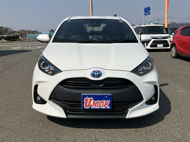 ヤリス1.5 ハイブリッド X E-Four 4WD