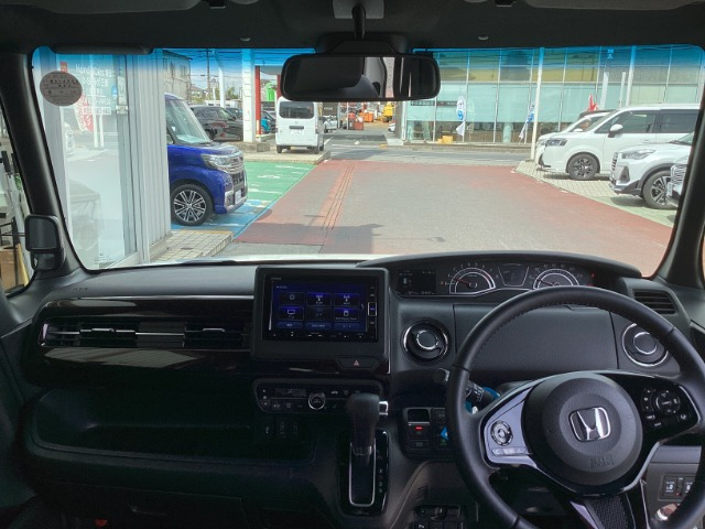 N-BOXカスタムL ターボ コーディネートスタイル