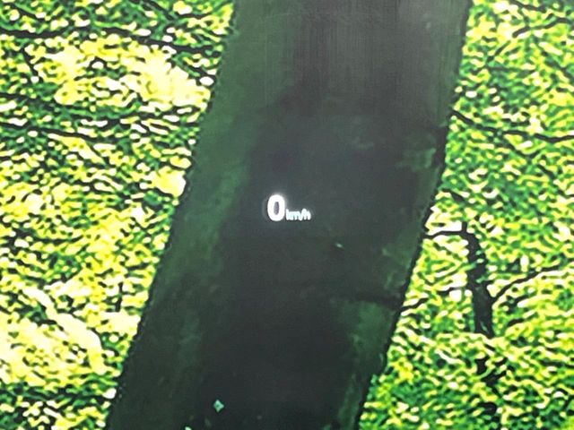 �y�J���[�w�b�h�A�b�v�f�B�X�v���C�z���݂̑��x�⑖�s�����f�W�^���\���ŉ^�]�ȑO���̃K���X�ɓ��e!�J���[�t���Ŏ��F���������A�^�]���ڐ������炳���K�v�ȏ����m�F�ł���̂łƂ��Ă��֗��ň��S!