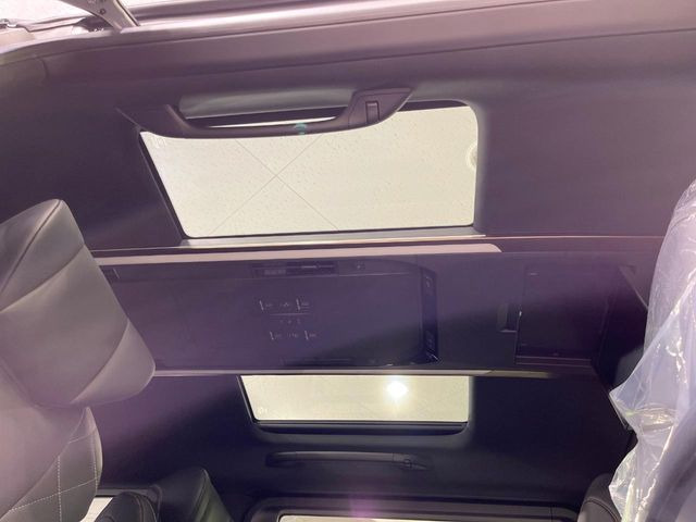 ヴェルファイアハイブリッド 2.5 Z プレミア E-Four 4WD