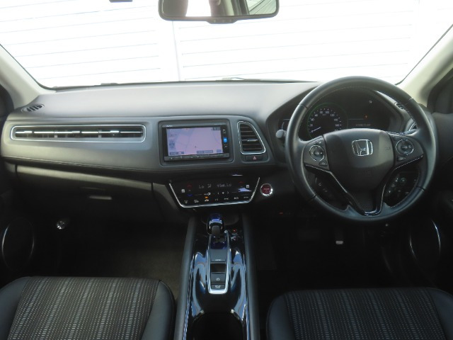 ヴェゼル1.5 ハイブリッド Z ホンダセンシング