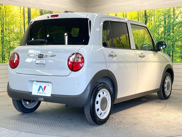 ��D�]�𒸂��Ă���܂��{�f�B�̒e�X�v���b�V���R�[�g���D�]��t���B�ʏ�̃K���X�R�[�g�ƈقȂ�A�ϋv�N��6�N�̖��@���K���X�R�[�e�B���O���A�{�f�B���L���C�ȏ�Ԃɕۂ��Ă���܂��B