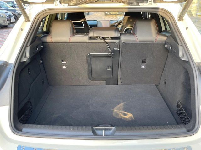 ���g�����N���[��:����L������e�X�y�[�X!���ꂾ���̍L��������΂��������⃌�W���[�Ȃǂɂ��œK�ł�!�g�p�������Ȃ����ꂢ�ȏ�Ԃ��ێ����Ă���܂��B