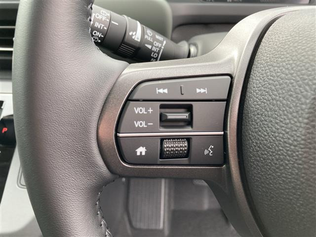 フリード1.5 e:HEV クロスター