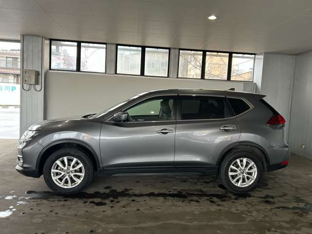 エクストレイル2.0 20S 4WD