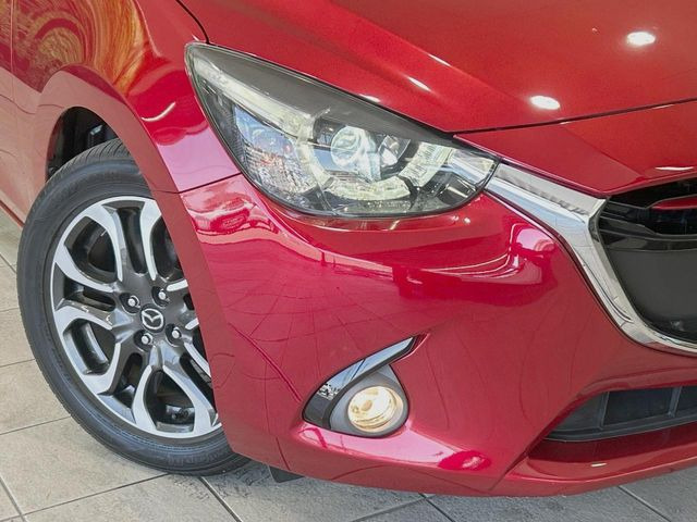 �yLED�w�b�h���C�g�z���V����ԑ��s�����ǍD�Ȏ��E���m�ۂ����S���ĉ^�]�ł��鍂�P�xLED�w�b�h���C�g�𑕔�!�_�����x�������A����d�͂��}�����Ă��܂��B