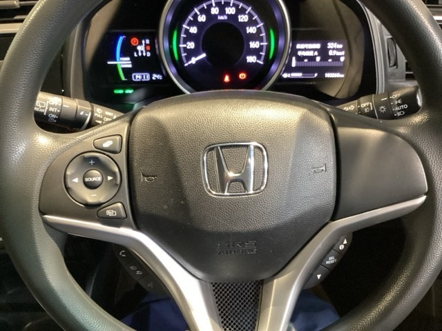 フィット1.5 ハイブリッド F