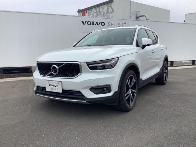 XC40B4 モメンタム