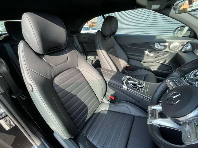 CクラスカブリオレC180 スポーツ レザーエクスクルーシブパッケージ