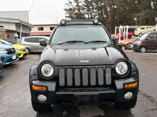 チェロキーレネゲード 4WD