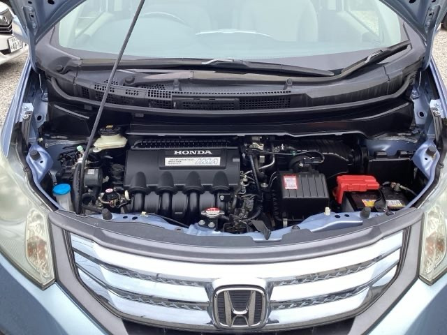 フリードハイブリッド1.5 ジャストセレクション+