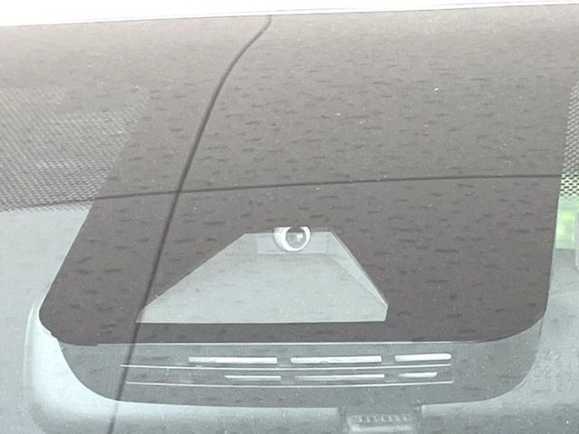 ヤリス1.5 ハイブリッド X